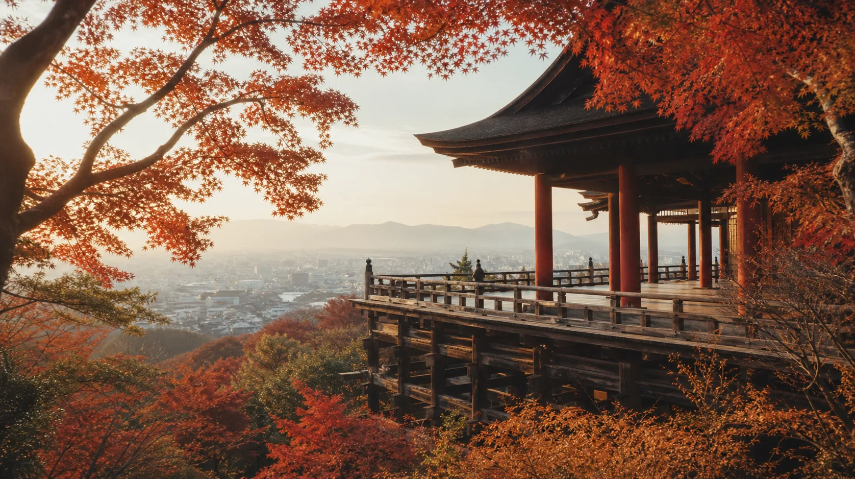 京都东山的红叶与寺庙建筑